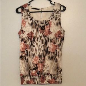 Sleeveless top
